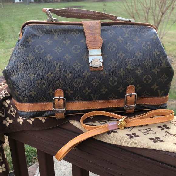Louis Vuitton Handbags - Louis Vuitton Doctor Bag